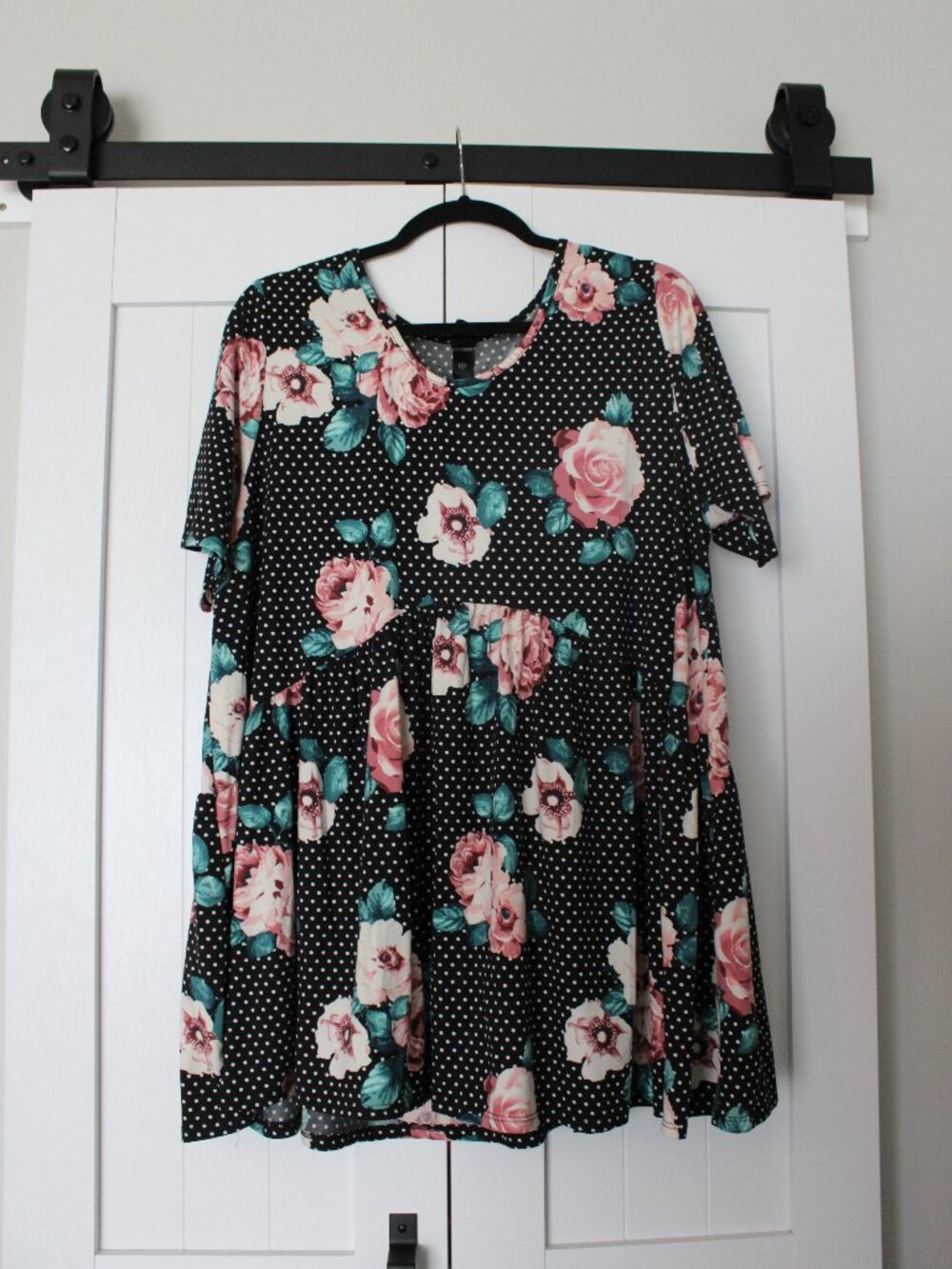 Agnes & Dora Muse Top | Women’s XXL | Black Floral Polka Dot